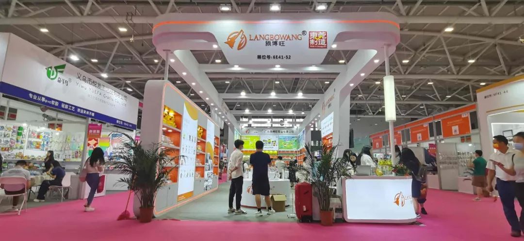 強(qiáng)勢(shì)來(lái)襲！第30屆深圳禮品展今日開(kāi)展！(圖6)