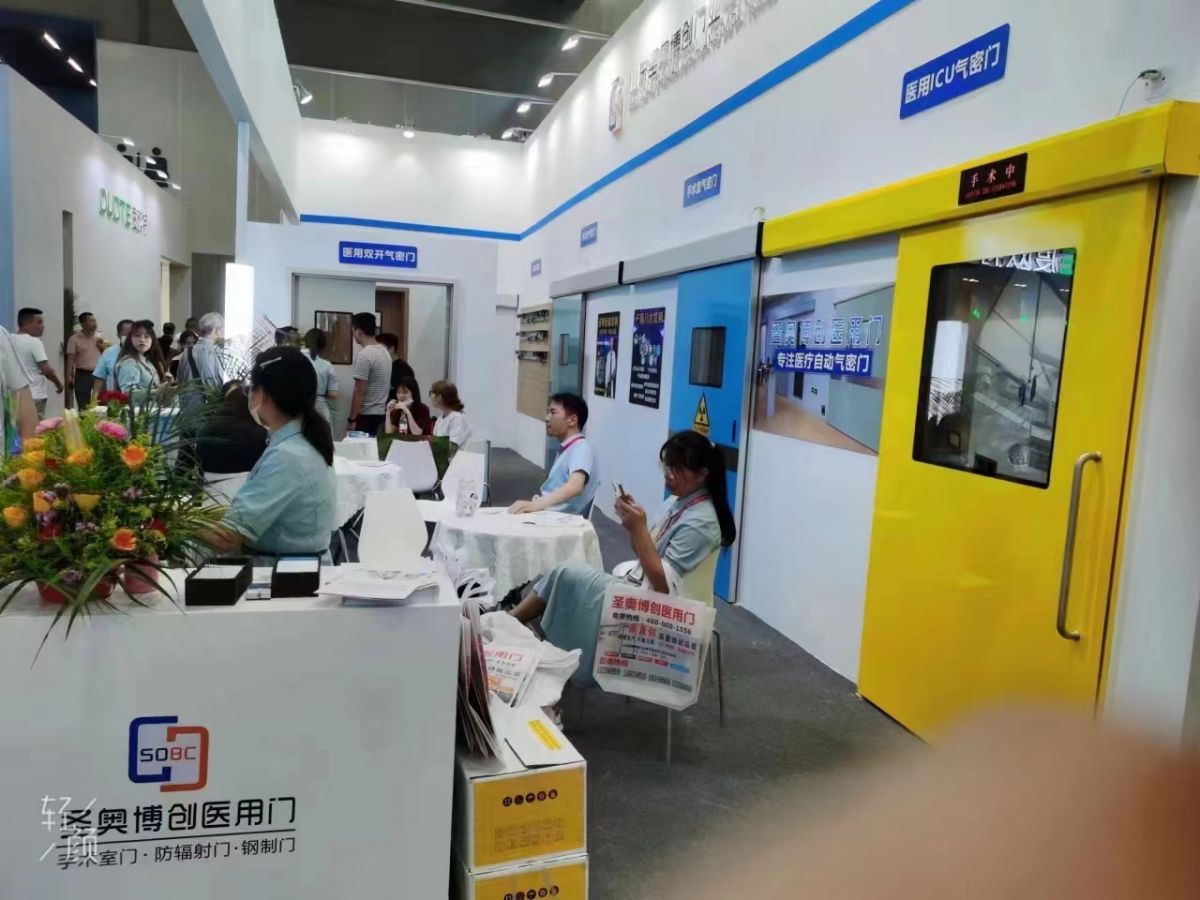 意大利風(fēng)格展臺設(shè)計搭建的藝術(shù)之美