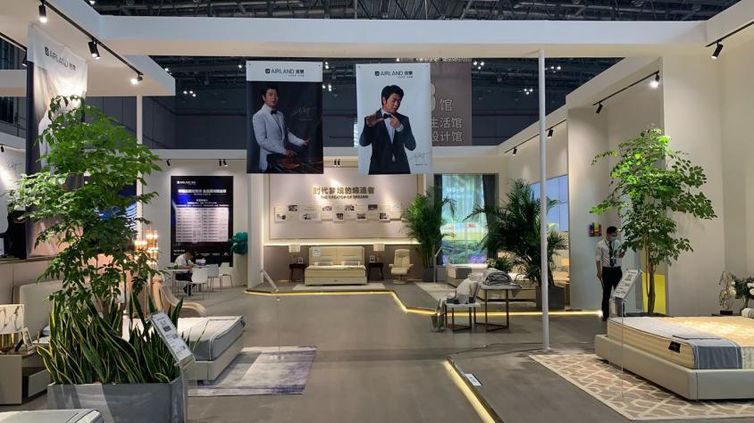 中亞展位設(shè)計(jì)搭建在跨文化交流中有何創(chuàng)新思路？