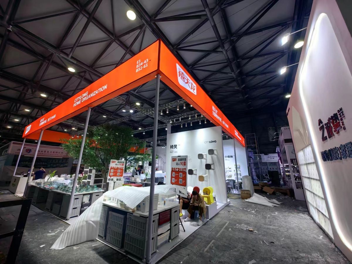 杭州展位搭建：搭建質(zhì)量，我們?nèi)绾巫龅匠掷m(xù)領(lǐng)先？
