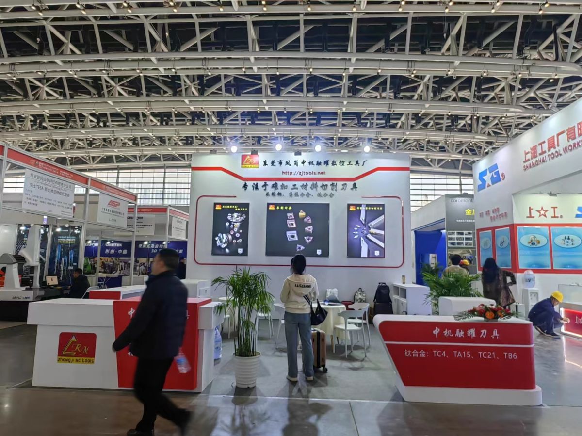 西安展位設(shè)計搭建：品質(zhì)與創(chuàng)新，我們?nèi)绾螌崿F(xiàn)完美融合？