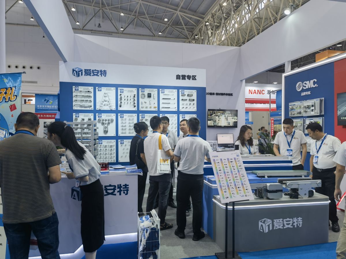 美國展臺(tái)裝修技巧：專業(yè)施工指南