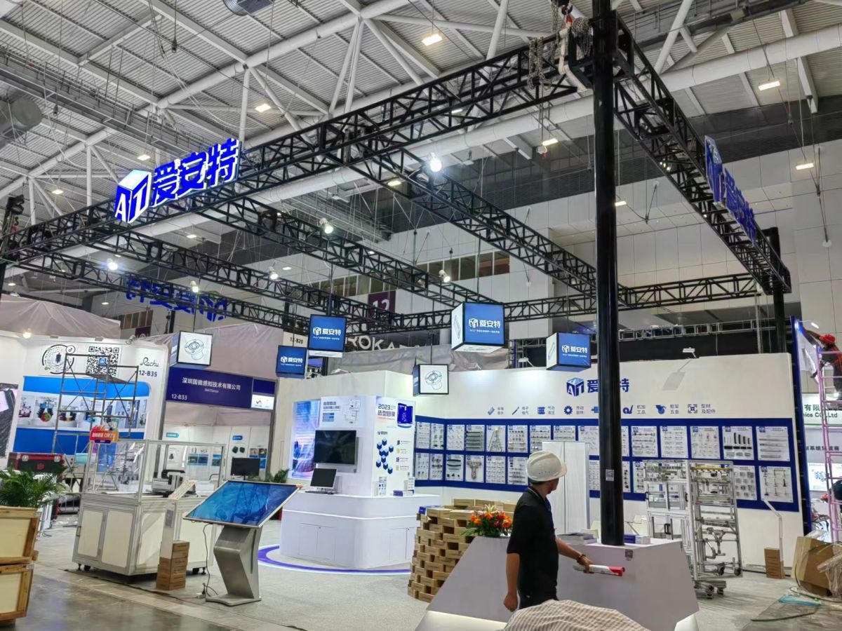 美國展會搭建服務(wù)：專業(yè)與高效的結(jié)合