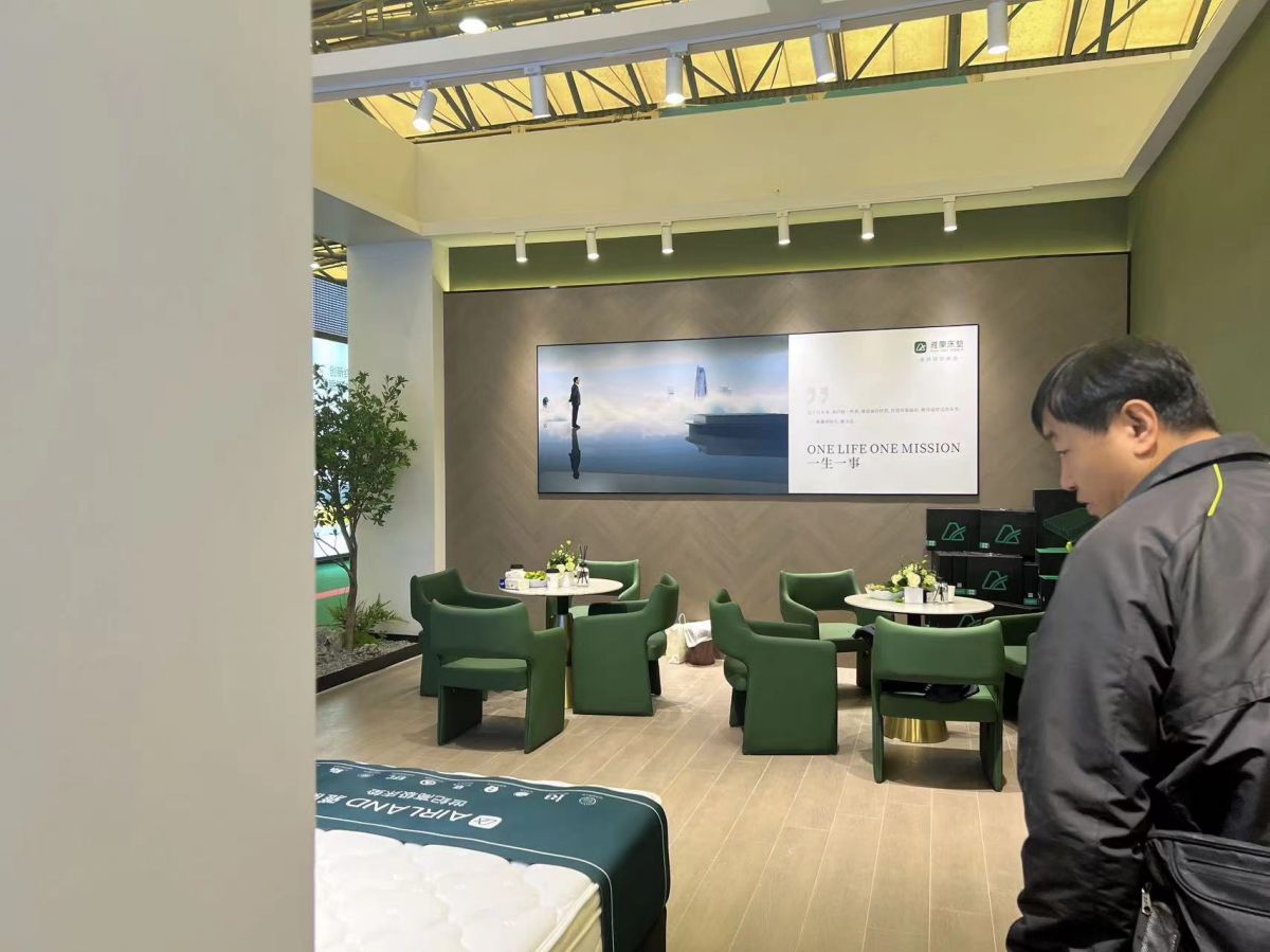 拉斯維加斯展臺(tái)設(shè)計(jì)搭建：創(chuàng)意與實(shí)用的融合藝術(shù)