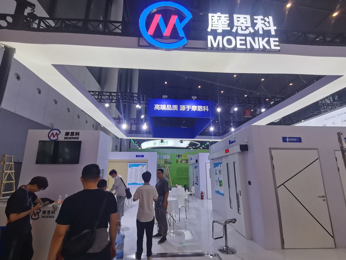 鄭州展位設(shè)計：自營工廠的優(yōu)勢，如何轉(zhuǎn)化為您的展覽效益？